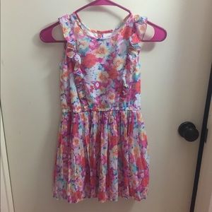 Girls dress